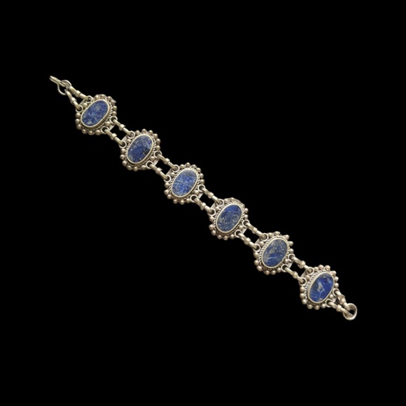 💖 Tribal Silver Lapis Bracelet 💖 - Picture 2 of 2